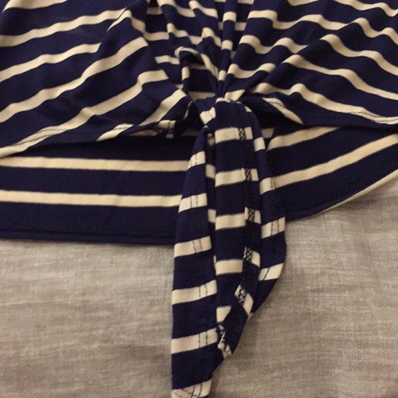 TEE - Picture 2 of 2